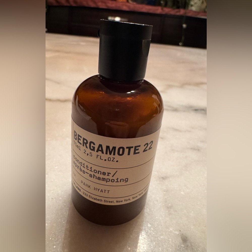 Le Labo Bergamote 22 Hair Conditioner - Brown Bottle - 2 piece bundle
